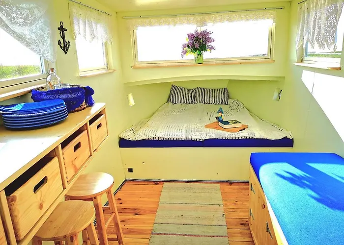 Botel Peipsi Boathouses