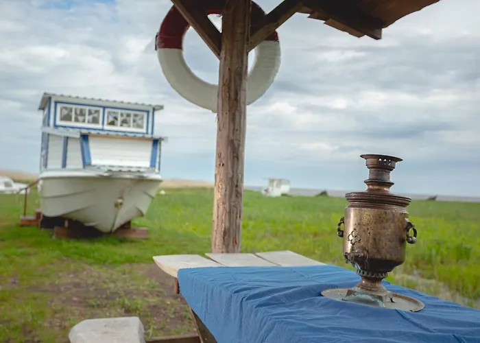 Botel Peipsi Boathouses