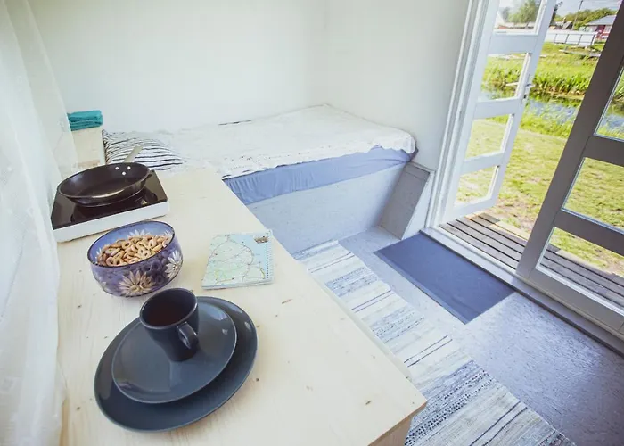 Peipsi Boathouses Varnja